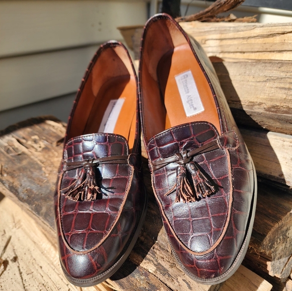 Etienne Aigner Crocodile Embossed Leather Tasseled Loafers Womens Size 9 - Picture 7 of 16